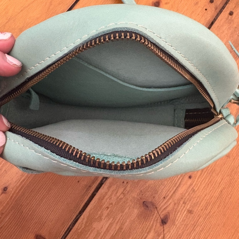 Portland leather large circle bag mint green - Picture 3 of 5